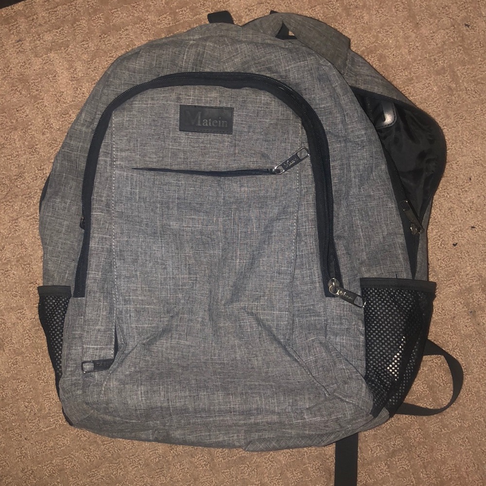 Matein charging backpack